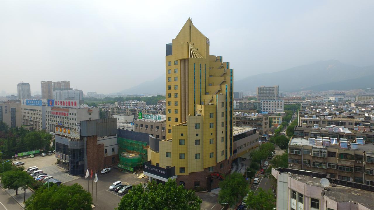 Metropolo, Tai'An, Taishan Dai Temple Tai'an  Exterior photo